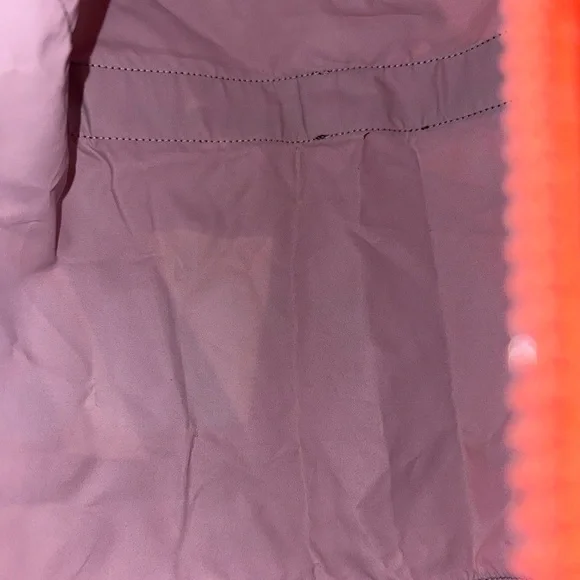 Henri Bendel Colorblock Logo Nylon Barrel Duffel – NWOT! 🧡 Collector item! - Picture 12 of 13